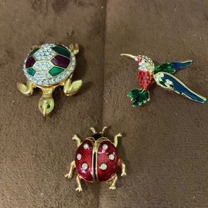 Animal Brooch LOT